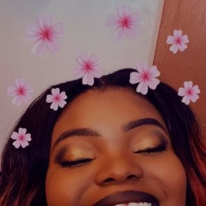 Meet your Posher, Jonè